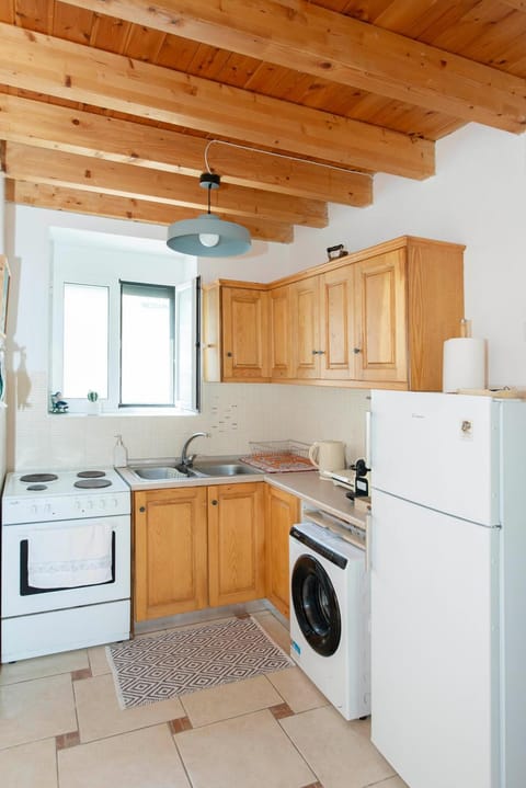 Liopetra at Messaria Corfu! House in Corfu, Greece