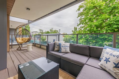 Balcony/Terrace, Seating area