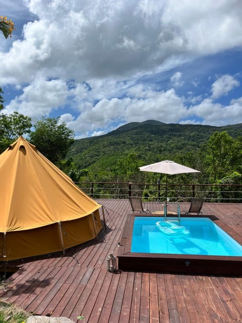 Day, Natural landscape, Mountain view, Swimming pool, sunbed