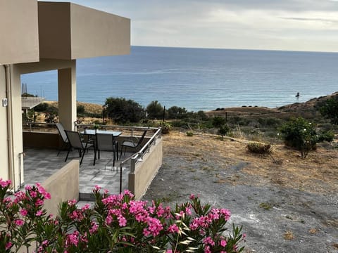 Livikon seaside House in Lasithi