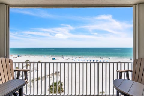 Sea Breeze 503 House in Madeira Beach