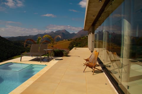 Windows House House in State of Rio de Janeiro