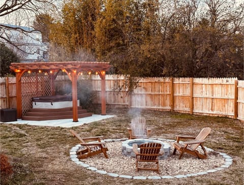 The Blue Pearl by Zen Living House in Luray