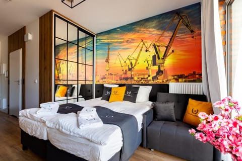 Bed, Living room, Photo of the whole room, Bedroom