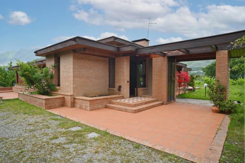 Property building, Balcony/Terrace