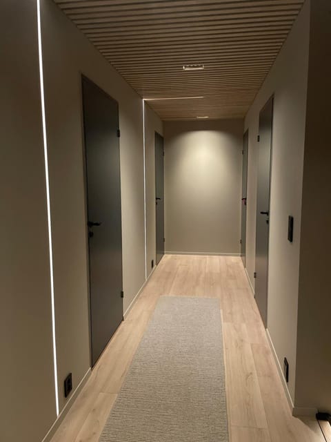 Romslig og sentrumsnær enebolig Villa in Lofoten