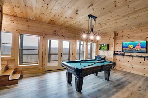 Misty Mountain Memories by Venture Smoky Mountains House in Gatlinburg