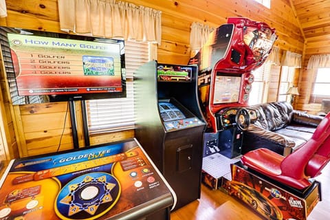 Parkview Mansion by Venture Smoky Mountains House in Gatlinburg