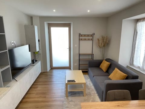 Cosy Le Ruisseau Des Lavaux Apartment in Pontarlier
