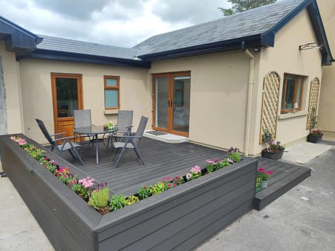 Property building, Patio, Day, View (from property/room), Dining area, Garden view