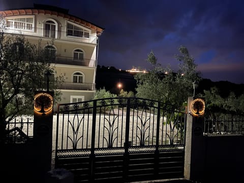 Property building, Night, View (from property/room)