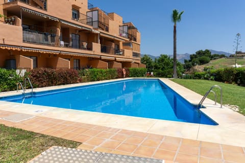 Encinas Garden Stay Apartment in Fuengirola