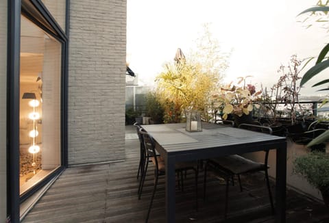 Chambre appartement clo Bed and Breakfast in Île-de-France