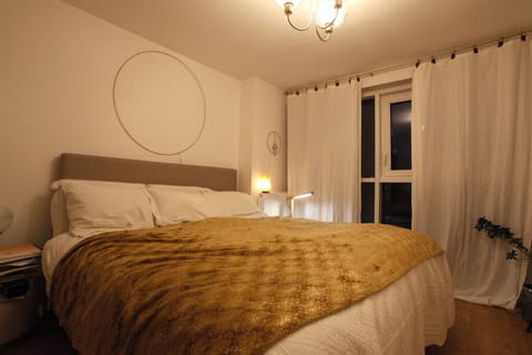 Chambre appartement clo Bed and Breakfast in Île-de-France