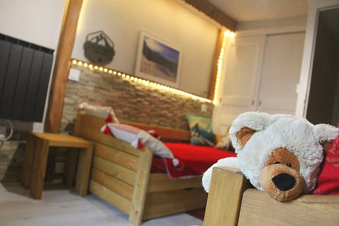 Bed, Bedroom