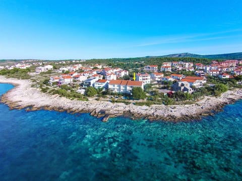 Day, Neighbourhood, Bird's eye view, Beach