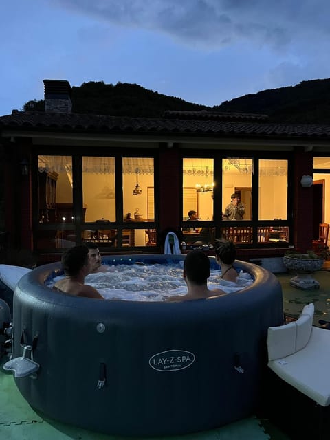 Off site, Night, Natural landscape, Hot Tub, Balcony/Terrace