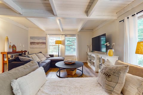 The Chalet at Central House in Snoqualmie Pass