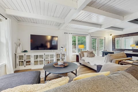 The Chalet at Central House in Snoqualmie Pass