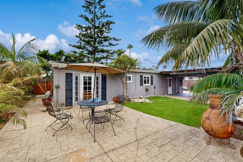 Seabreeze Bungalow House in Carlsbad
