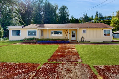 The Hoodsport Hideaway House in Hood Canal
