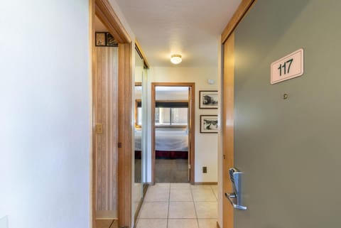 117 Bldg B condo Apartment in Truckee
