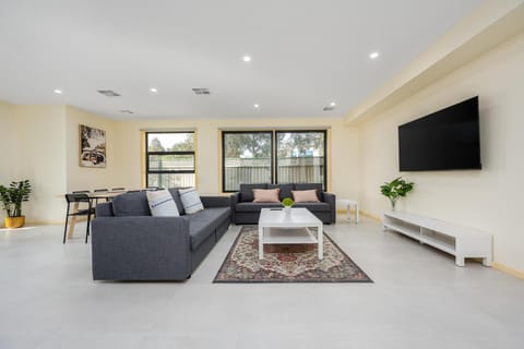 Communal lounge/ TV room, Living room
