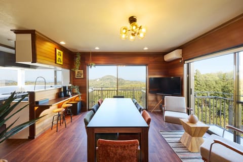 Natural landscape, View (from property/room), Dining area