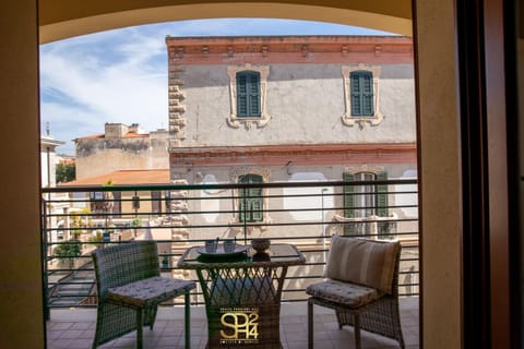 Balcony/Terrace, Dining area