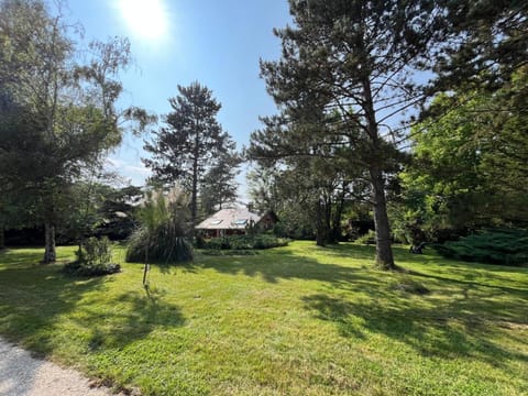 Le chalet du parc Chalet in Île-de-France