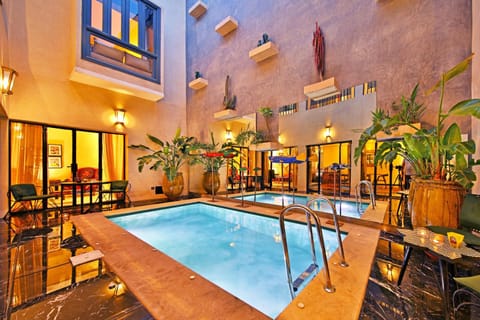 Swimming pool