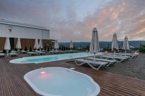 Swimming pool, Sunset, sunbed