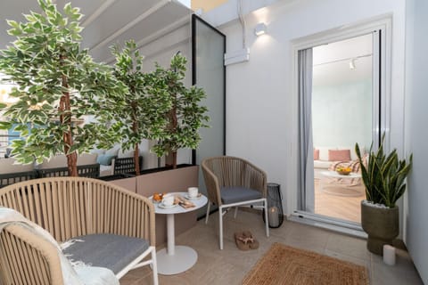 Balcony/Terrace, Seating area