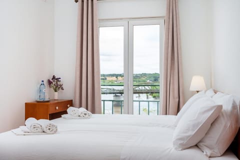Bed, Natural landscape, View (from property/room), Bedroom, towels