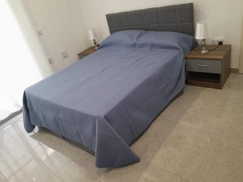 Xemxija Sea-Side Maisonette Apartment in Saint Paul's Bay