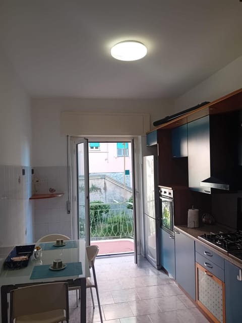 Appartamento a Sampierdarena Apartment in Genoa
