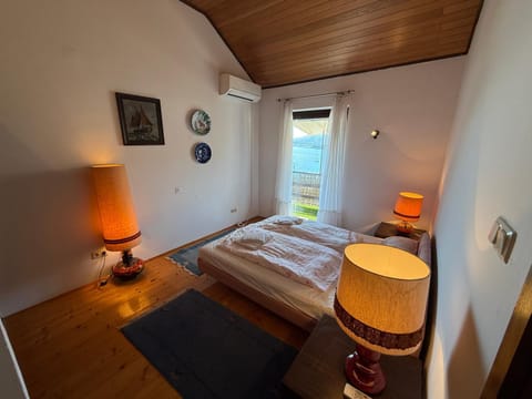 View (from property/room), Bedroom, air conditioner