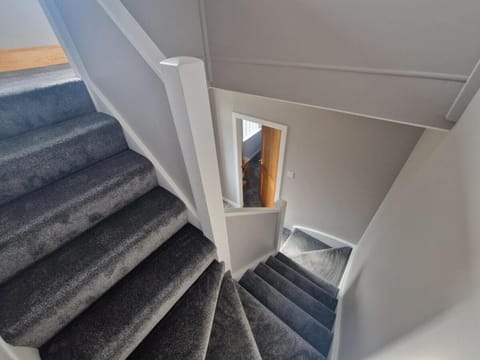 Central Townhouse Apartment in Scotland