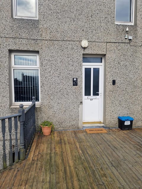 Central Townhouse Apartment in Scotland
