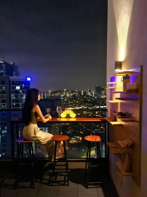 Night, View (from property/room), Balcony/Terrace, City view