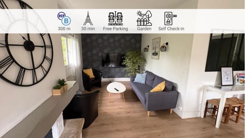 Communal lounge/ TV room, TV and multimedia, Living room