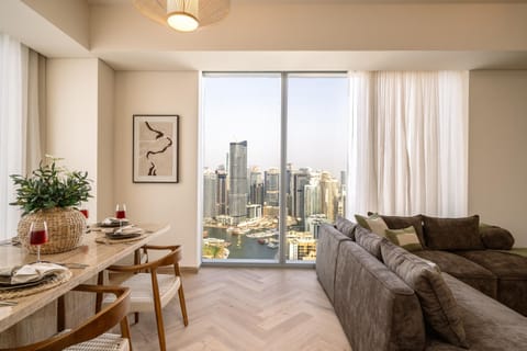 Living room, Seating area, Dining area, City view