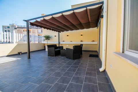 Patio, View (from property/room), Balcony/Terrace, Internal: Not applicable to any particular room