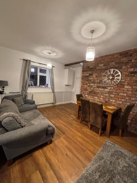 Birkdale Golf Open Holiday Home House in Southport