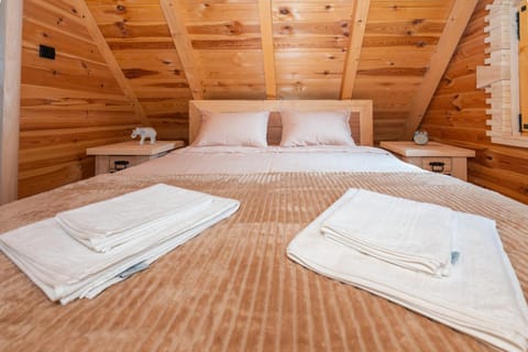 Wolf's Peak Apartment in Montenegro