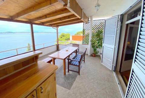 Day, Balcony/Terrace, Dining area, Sea view