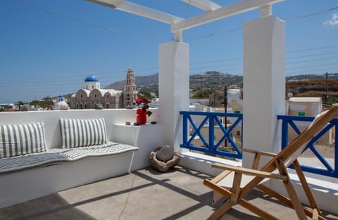 Aegea Cave Houses House in Mesaria