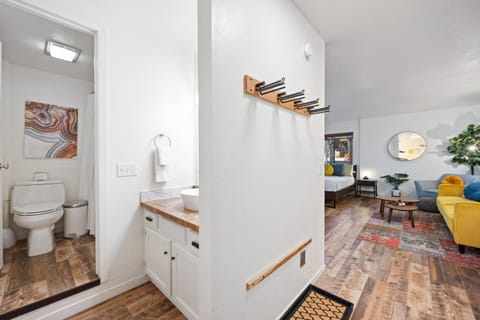 114 Bldg B condo Apartment in Donner Lake