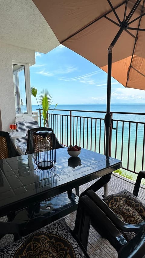 Day, Balcony/Terrace, Dining area, Sea view