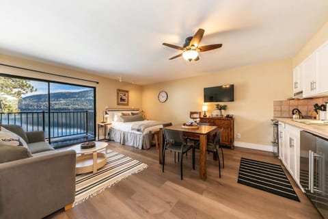 246 Bldg C condo Apartment in Donner Lake